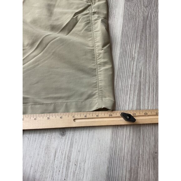 Under Armour Mens HeatGear Khaki Shorts Size 36 Loose Fit - Picture 7 of 9